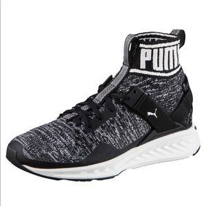 Puma IGNITE evoKNIT Sneakers NWOT